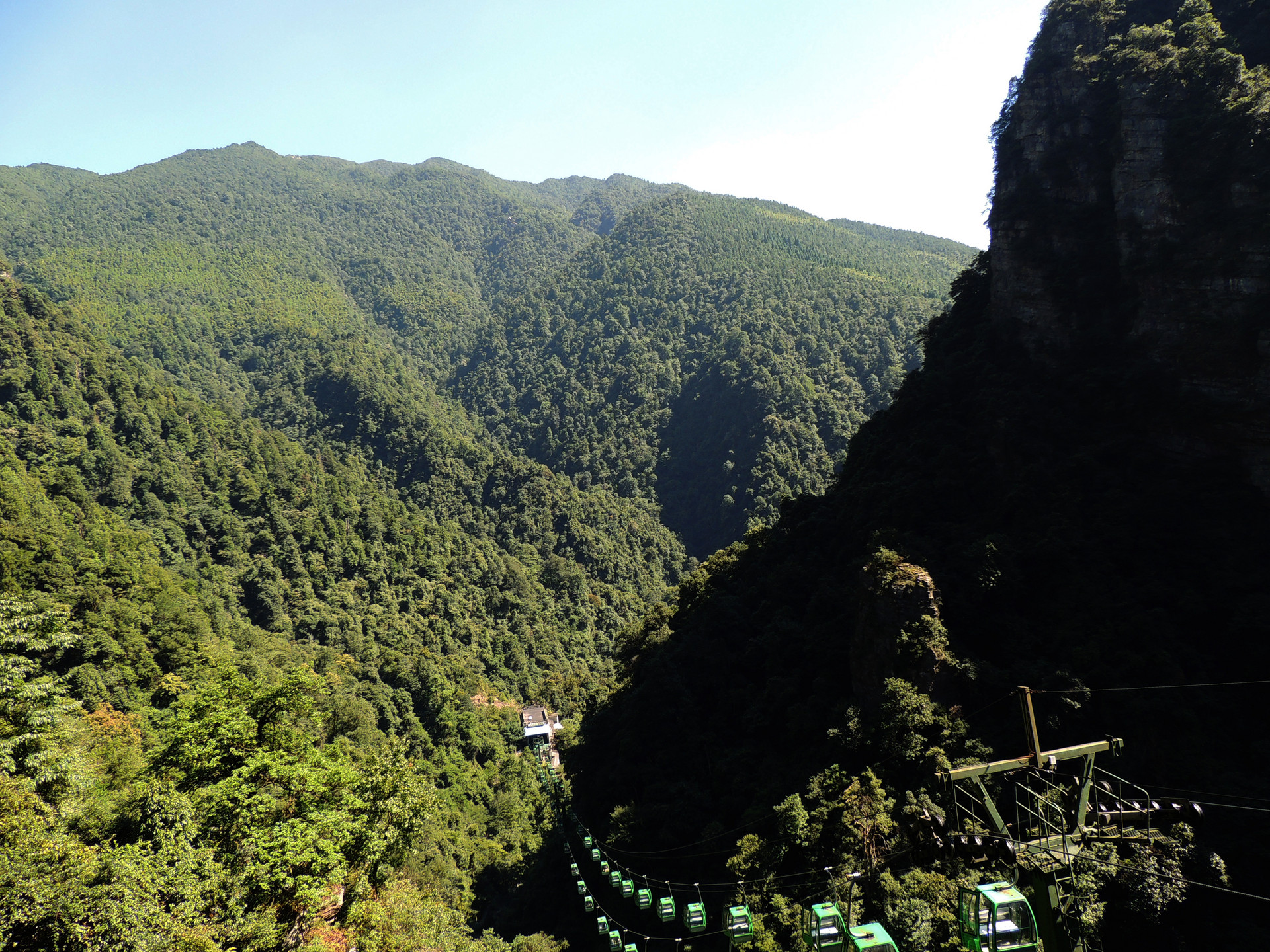 攝圖網_500664848_banner_井岡山綿延山景（企業商用）.jpg